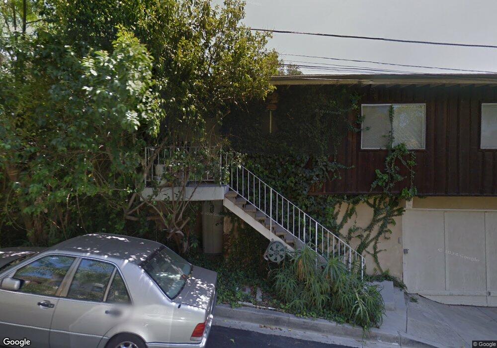 22420 Sentar Rd, Woodland Hills, CA 91364 - photo 1