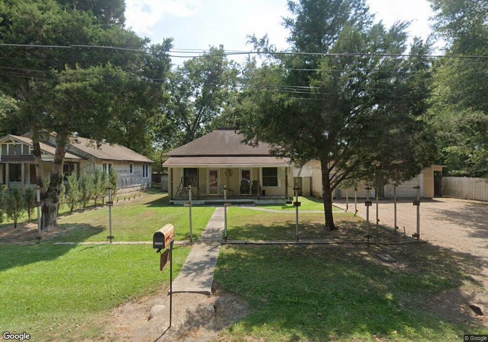 417 W 3rd St, Stuttgart, AR 72160 - photo 1