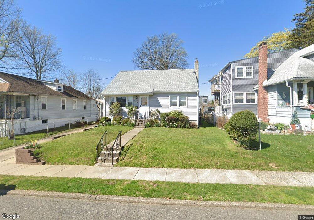 126 S Holly Ave, Maple Shade, NJ 08052 - photo 1