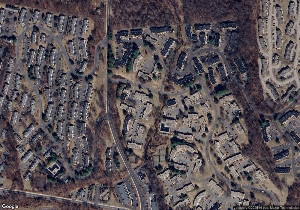 18 Hemlock Ct, Cromwell, CT 06416 - photo 1