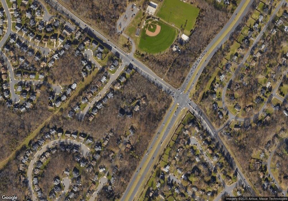 2411 Mill Heights Dr, Herndon, VA 20171 - photo 1