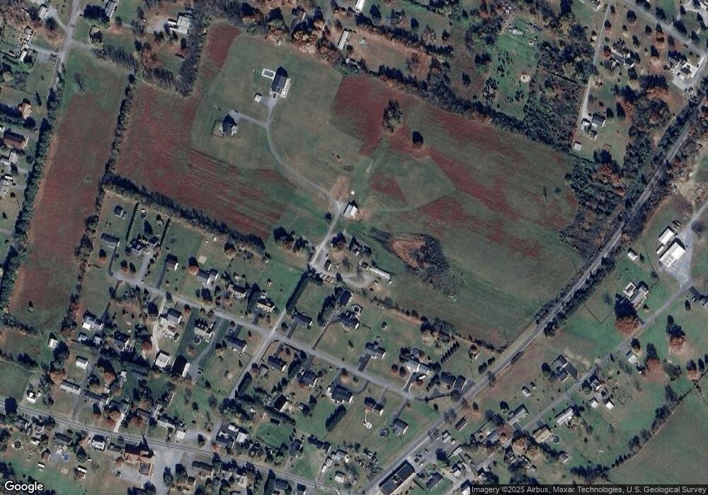 202 Shooting Star Ln, Martinsburg, WV 25404 - photo 1