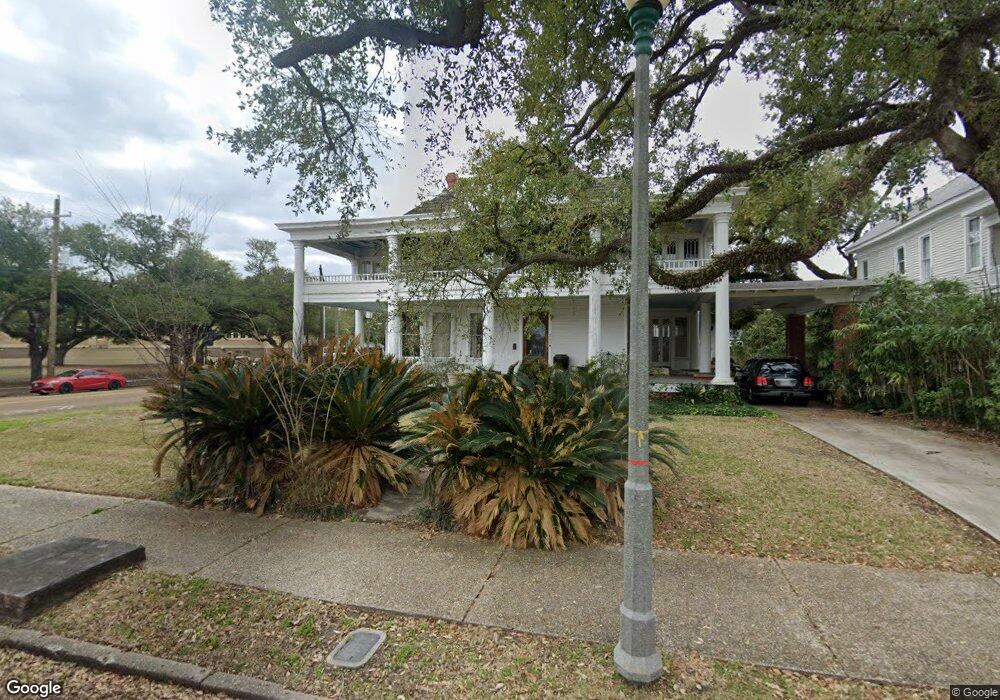 742 Pujo St, Lake Charles, LA 70601 - photo 1