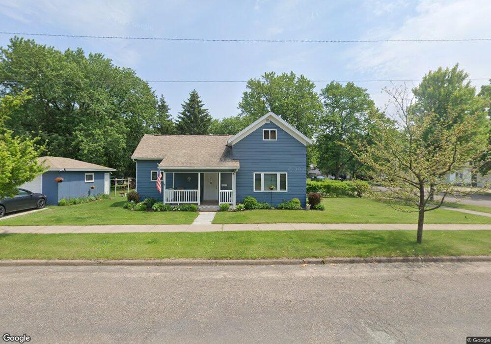 201 N Kyes St, Merrill, WI 54452 - photo 1