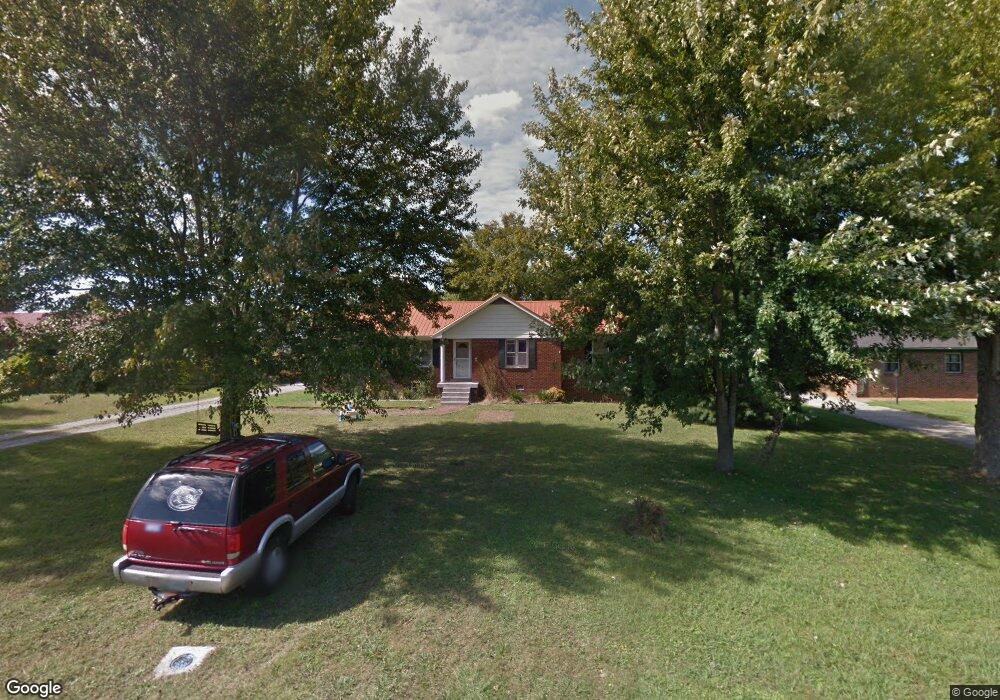605 Adams St, Manchester, TN 37355 - photo 1