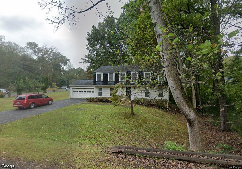 12209 Folkstone Dr, Herndon, VA 20171 - photo 1