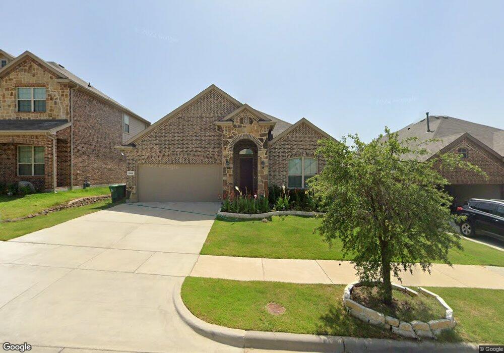 3909 Crosstrees Dr, Lake Dallas, TX 75065 - photo 1