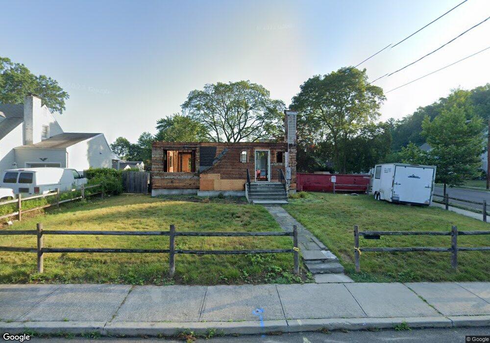 49 Brooklawn Ave, Stamford, CT 06906 - photo 1