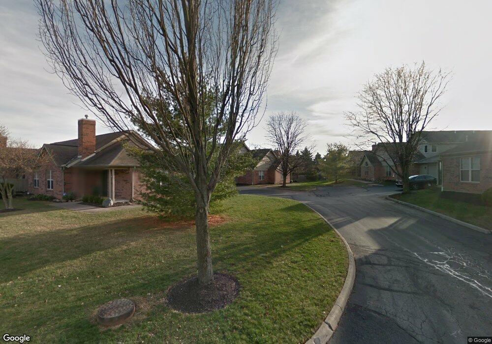 2936 Laurel Wind Blvd unit 2936, Lewis Center, OH 43035 - photo 1