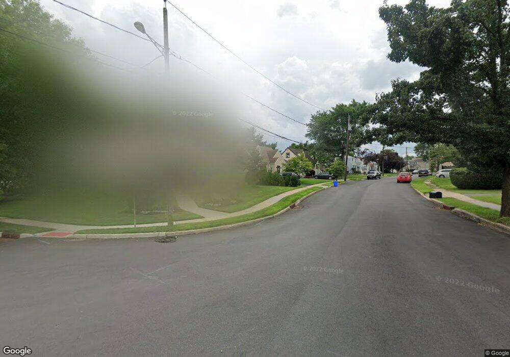 1045 Cranbrook Rd, Union, NJ 07083 - photo 1