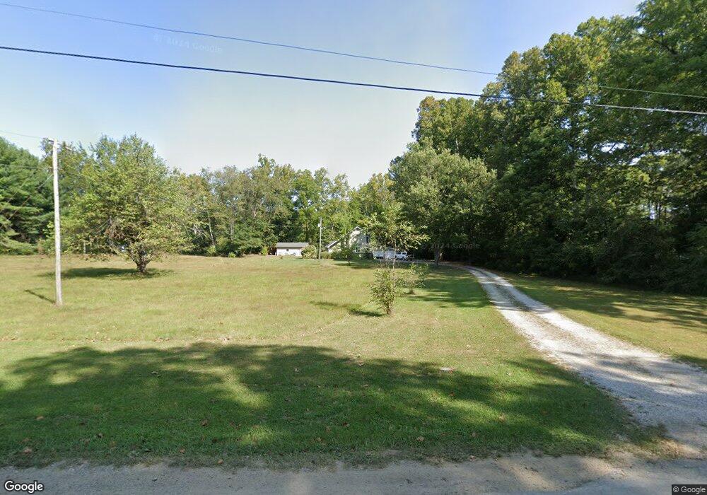 388 S Wolfcreek Rd, Columbus, IN 47201 - photo 1