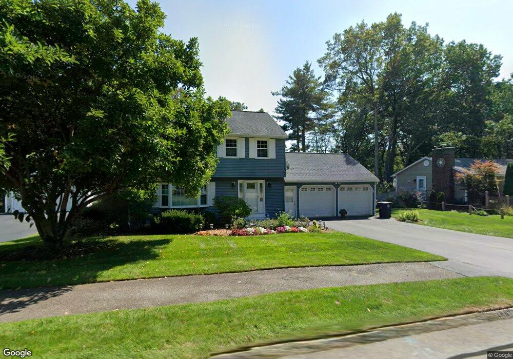 21 Cannon Dr, Nashua, NH 03062 - photo 1