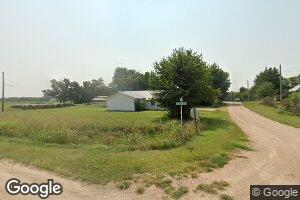 512 Harlan St, Naponee, NE 68960