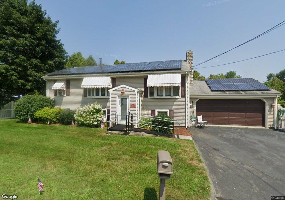 8 Nancy St, Fairhaven, MA 02719 - photo 1