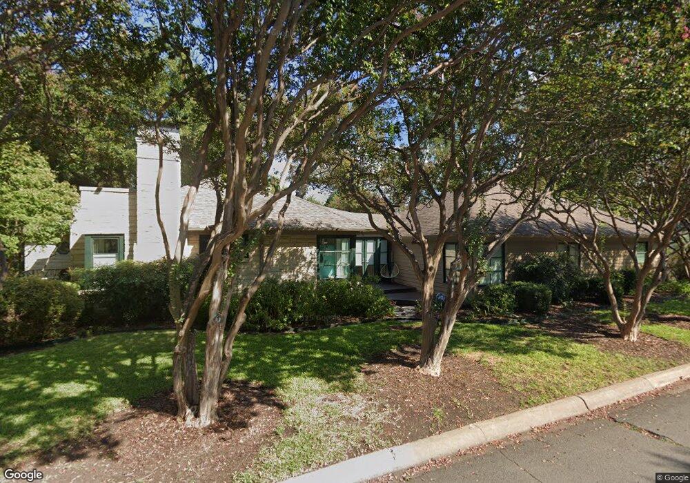 7000 Meadow Lake Ave, Dallas, TX 75214 - photo 1