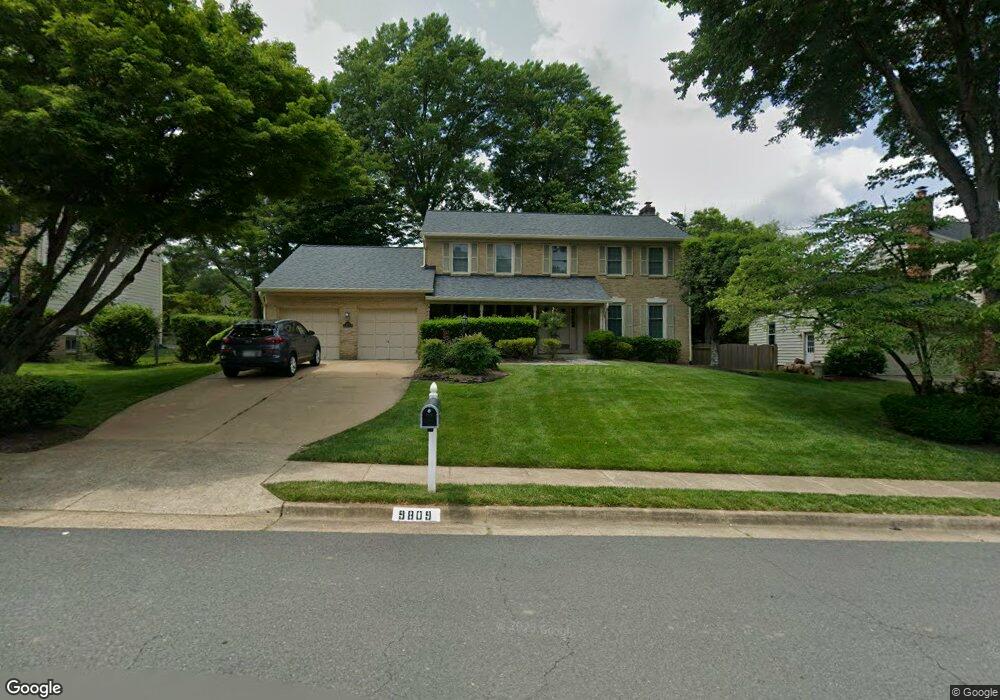 9809 Flintridge Ct, Fairfax, VA 22032 - photo 1