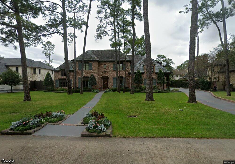 11215 Tynewood Dr, Houston, TX 77024 - photo 1