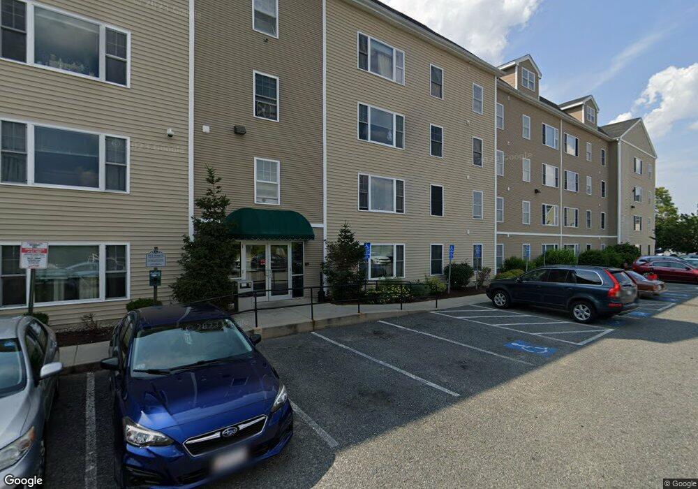 112 Marston St unit 113, Lawrence, MA 01841 - photo 1