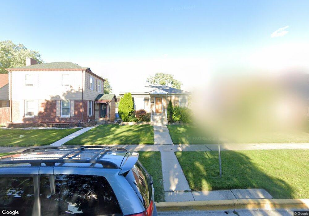 717 Portsmouth Ave, Westchester, IL 60154 - photo 1