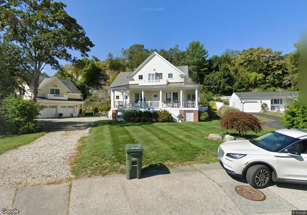 5 Grove Ave, Mystic, CT 06355 - photo 1