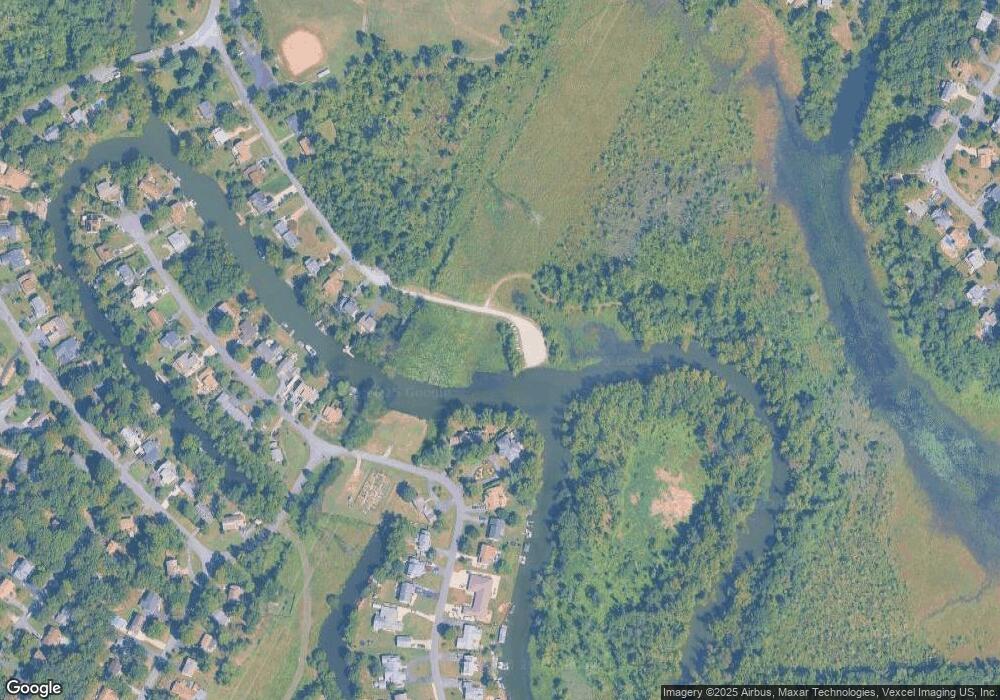 2043 Delaware Dr, Stafford, VA 22554 - photo 1