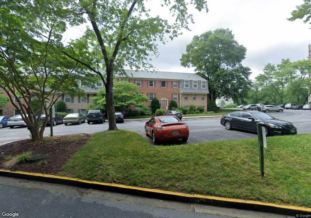 6032 Westchester Park Dr unit 6032 201, College Park, MD 20740 - photo 1