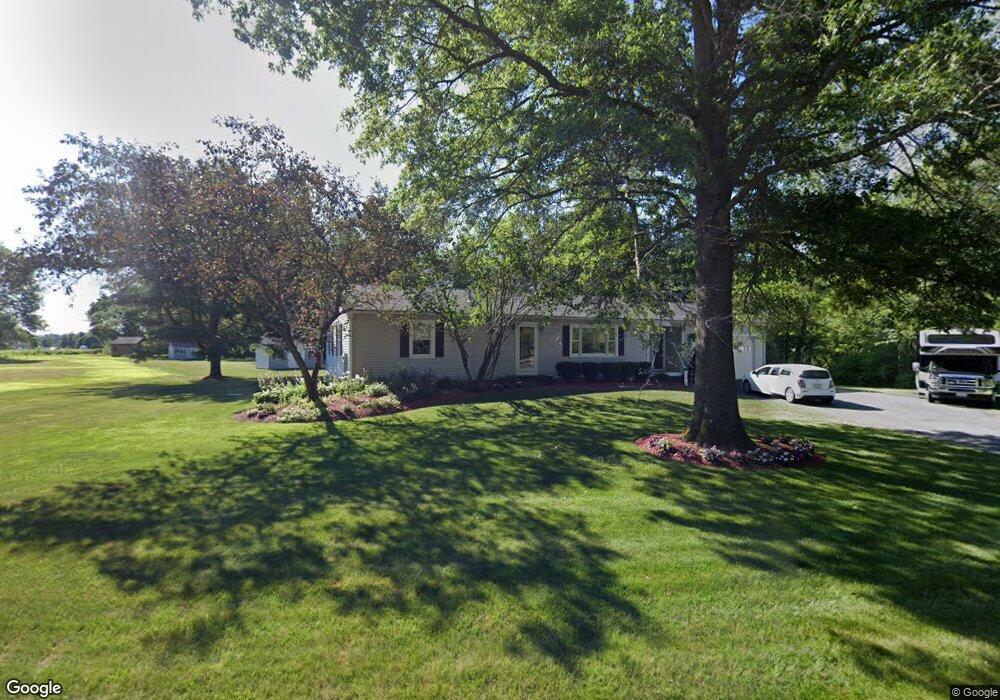 26 Swamp Rd, South Deerfield, MA 01373 - photo 1