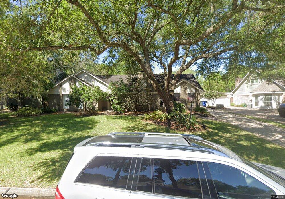 5422 Appleblossom Ln, Friendswood, TX 77546 - photo 1