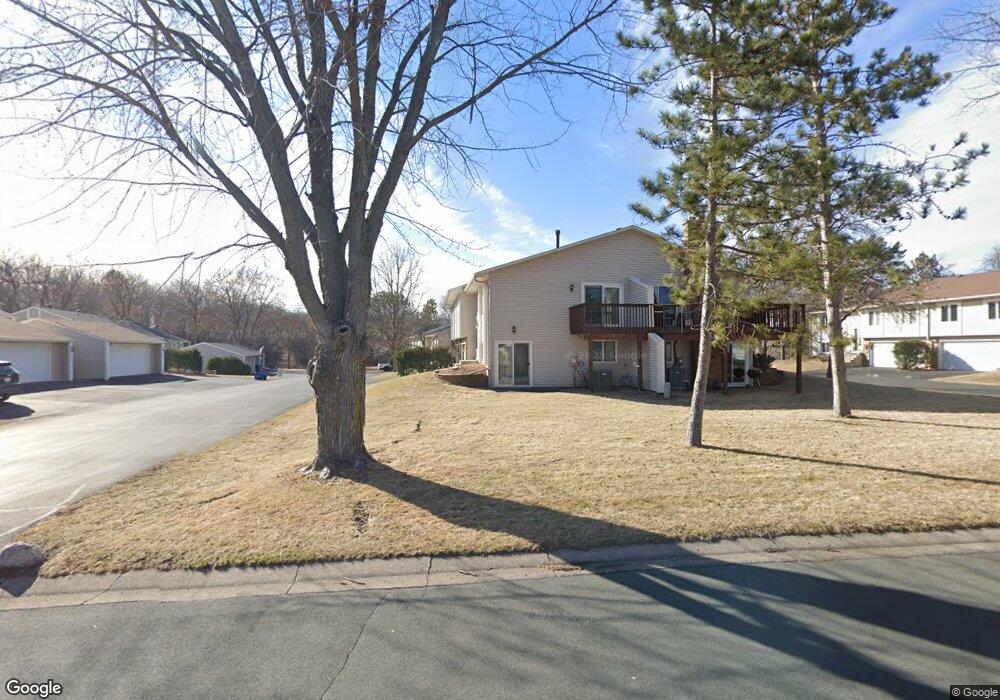 10473 Yorktown Ln N, Maple Grove, MN 55369 - photo 1