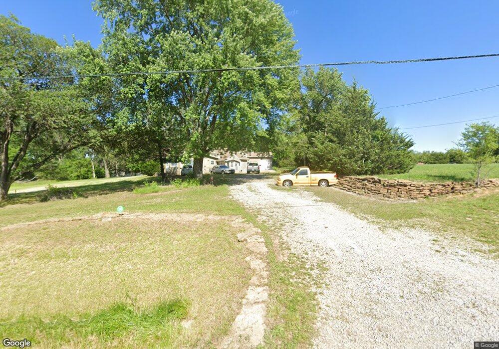 5330 SW Auburn Rd, Topeka, KS 66610 - photo 1