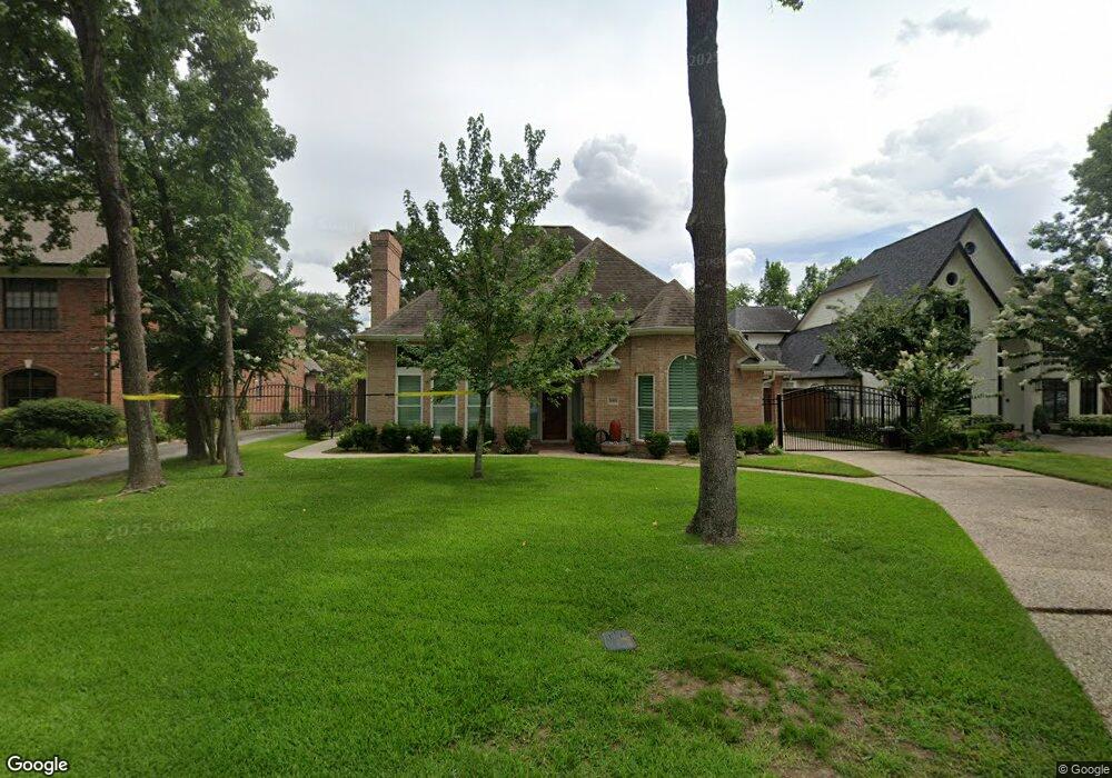 2003 Candlelight Place Dr, Houston, TX 77018 - photo 1