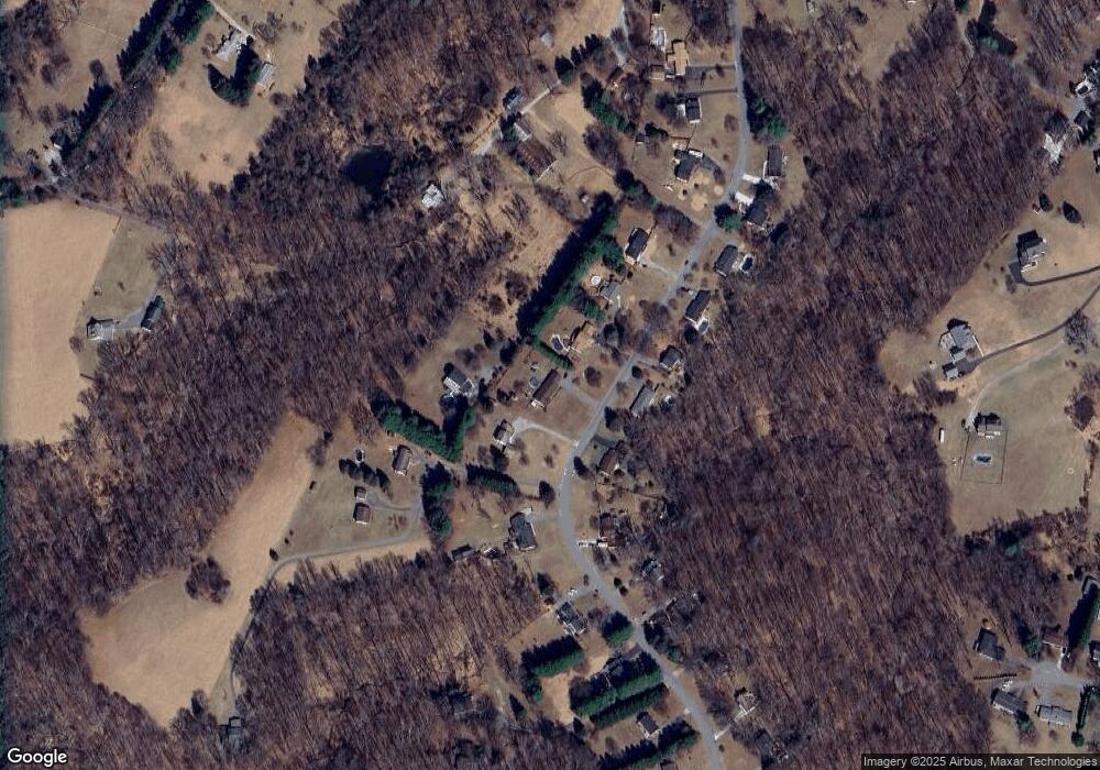 3992 Robin Hood Way, Sykesville, MD 21784 - photo 1