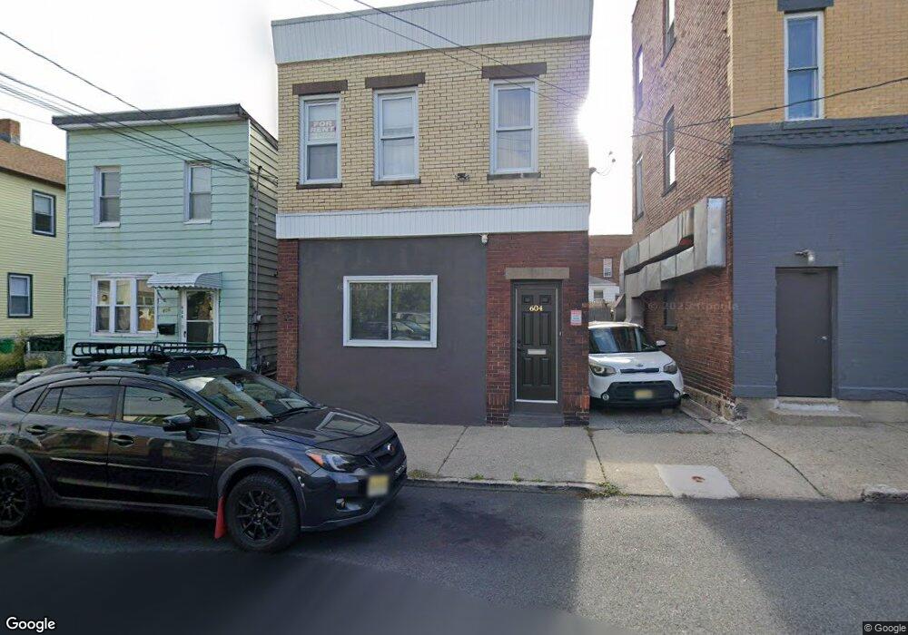 604 Freeman St unit 2, Lyndhurst, NJ 07071 - photo 1