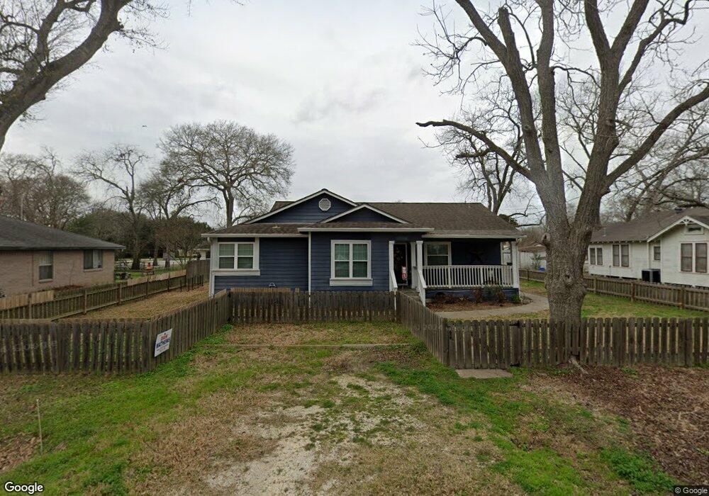 3306 Fairchild Ave, Needville, TX 77461 - photo 1