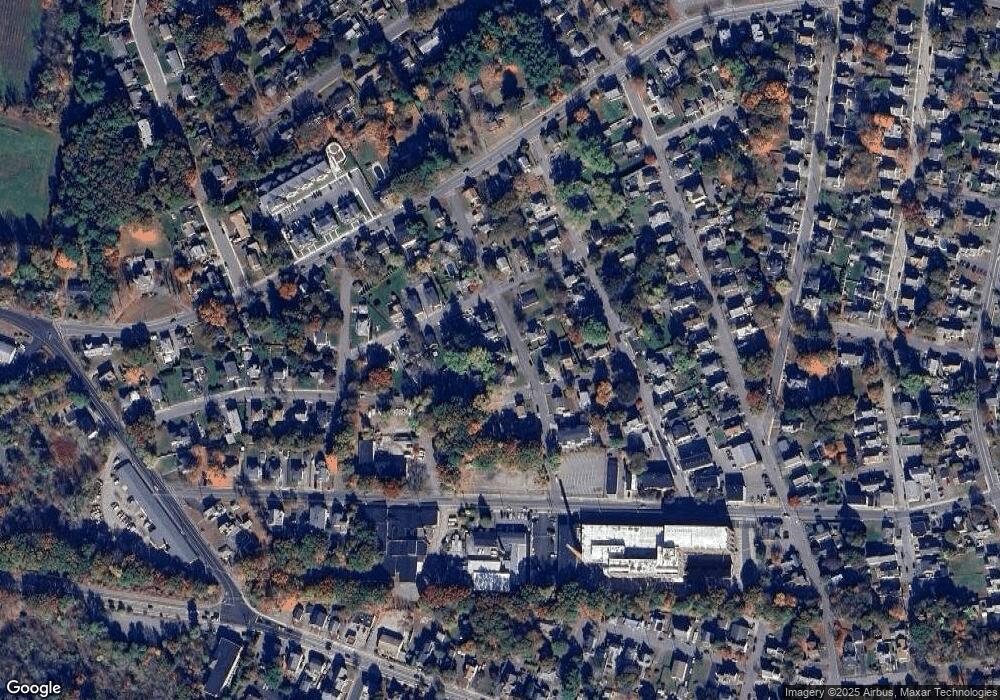 20 Howe St, Hudson, MA 01749 - photo 1