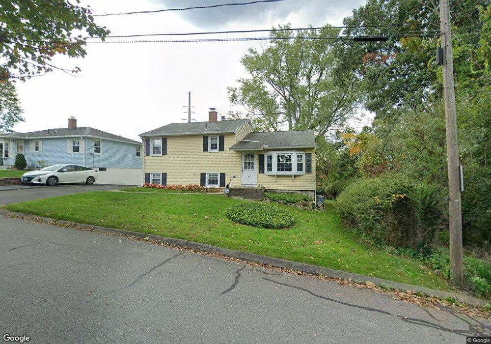 44 Valley View Dr, Waterbury, CT 06708 - photo 1