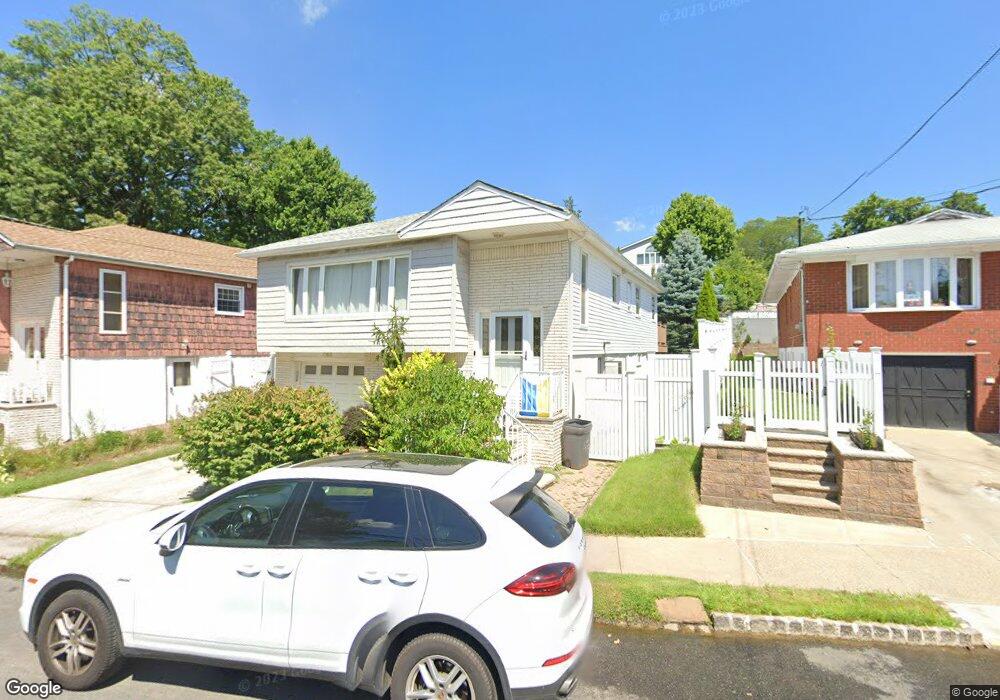 948 Bard Ave, Staten Island, NY 10301 - photo 1