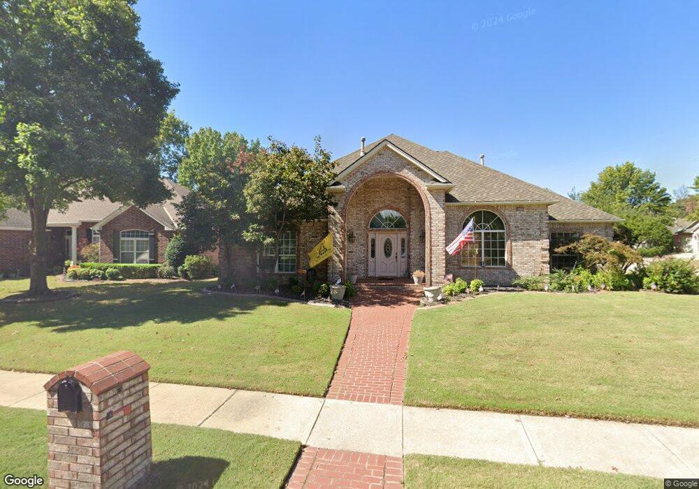 8408 S Millwood Rd, Broken Arrow, OK 74011 - photo 1