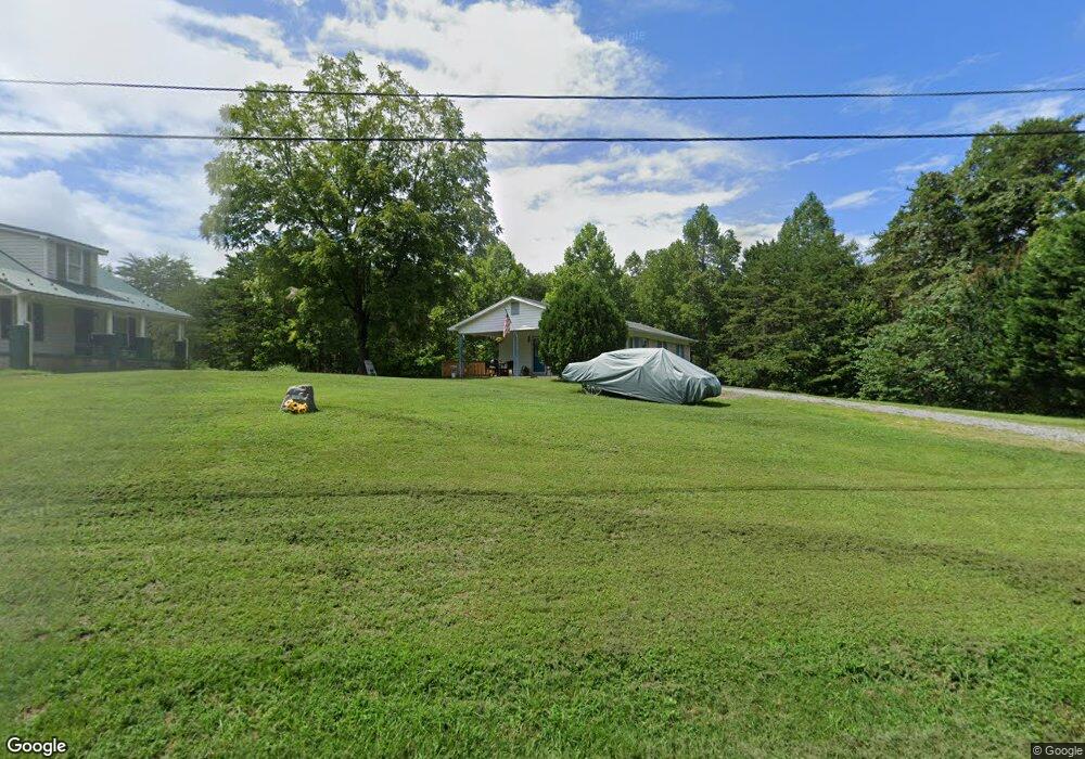 1067 Elijah Cir, Martinsville, VA 24112 - photo 1