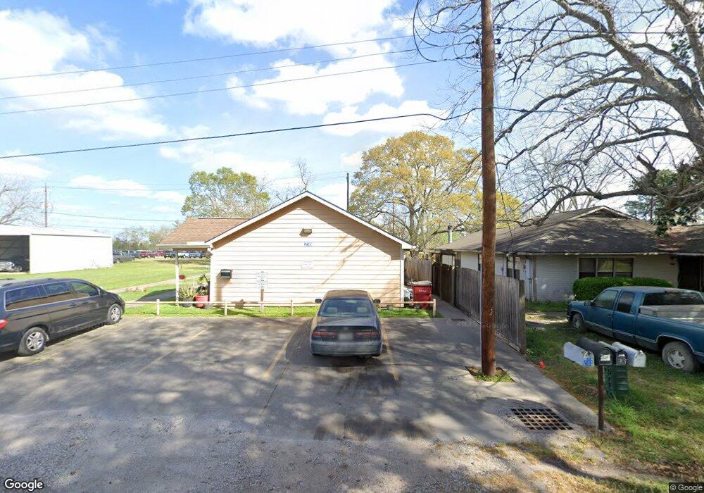 218 Stockton St unit D, East Bernard, TX 77435 - photo 1
