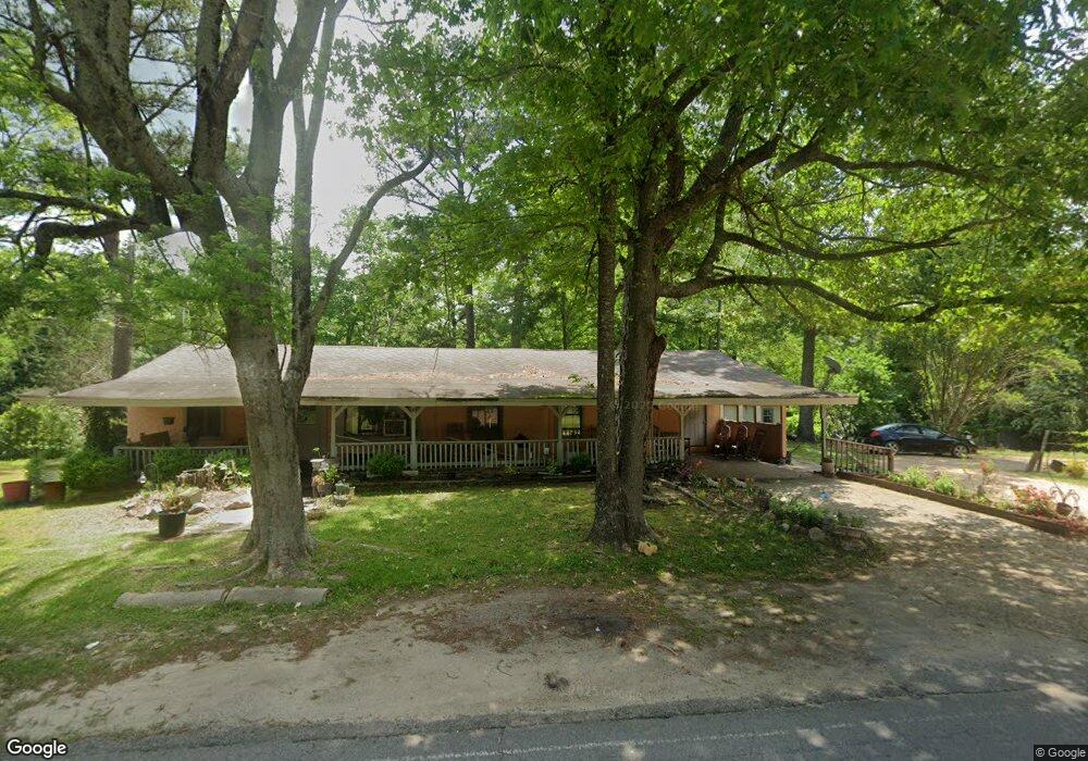 10 Victor Rd, Laurel, MS 39443 - photo 1