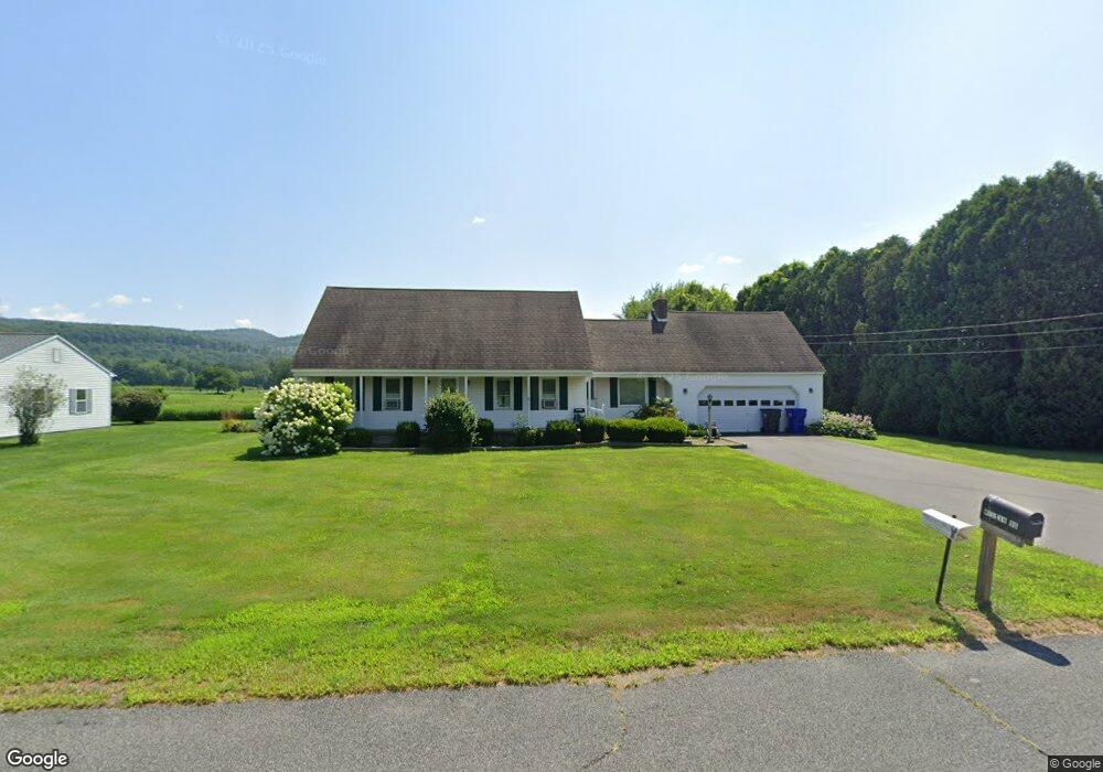 96 Russell St, Sunderland, MA 01375 - photo 1