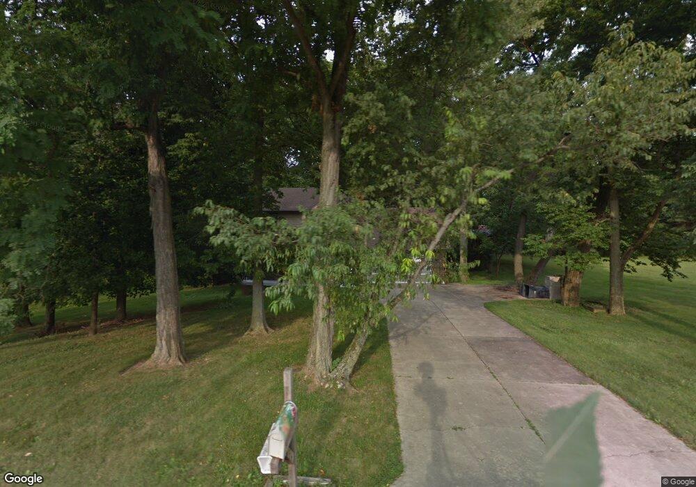 802 Maclaren Ln, Anderson, IN 46012 - photo 1