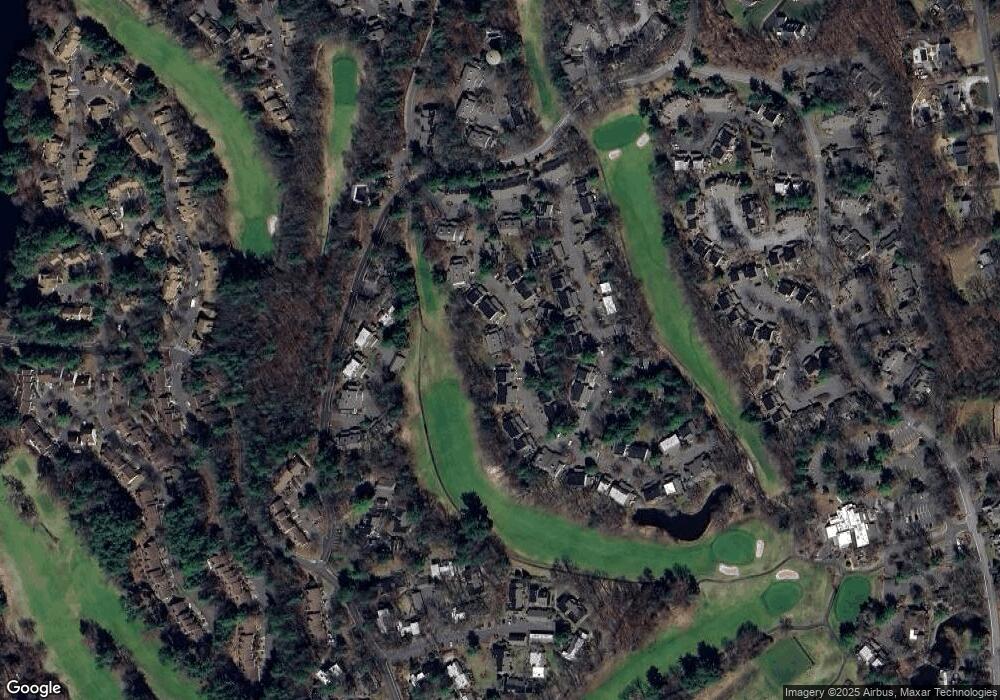 42 Applewood Ln unit 42, Avon, CT 06001 - photo 1