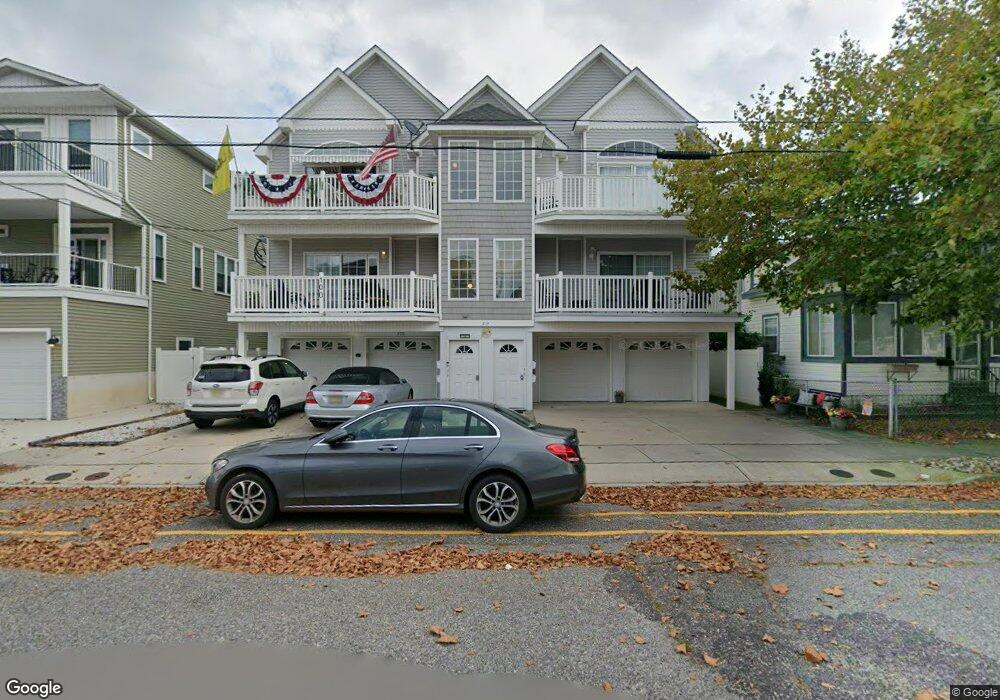 419 W Roberts Ave, Wildwood, NJ 08260 - photo 1
