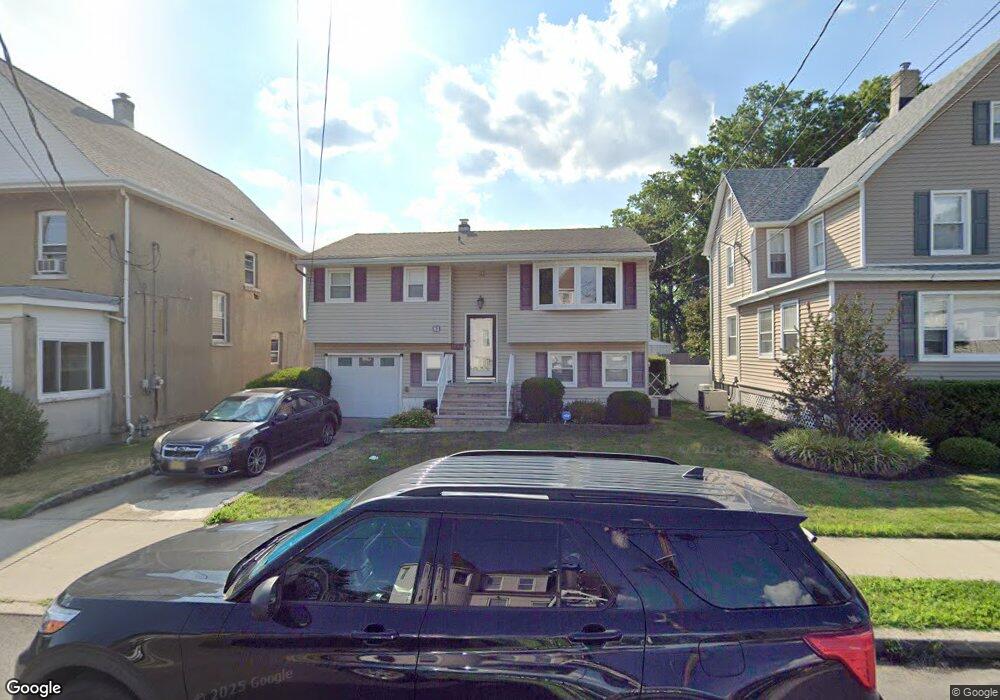 81 Hornsby St, Fords, NJ 08863 - photo 1