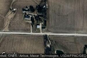 2635 250th St, Winthrop, IA 50682