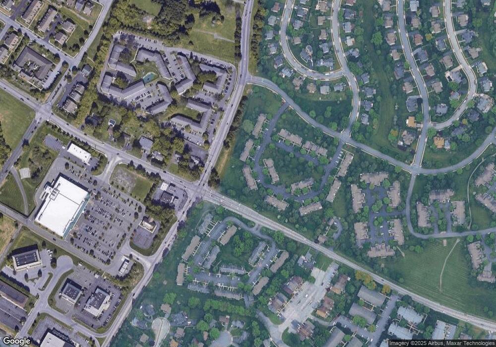 135 Laurel Ct unit 135A, Reading, PA 19610 - photo 1