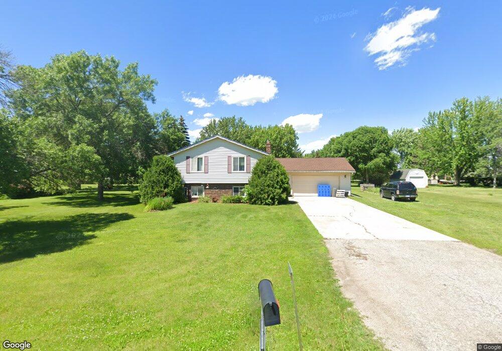 1003 Donna Dr NW, Alexandria, MN 56308 - photo 1