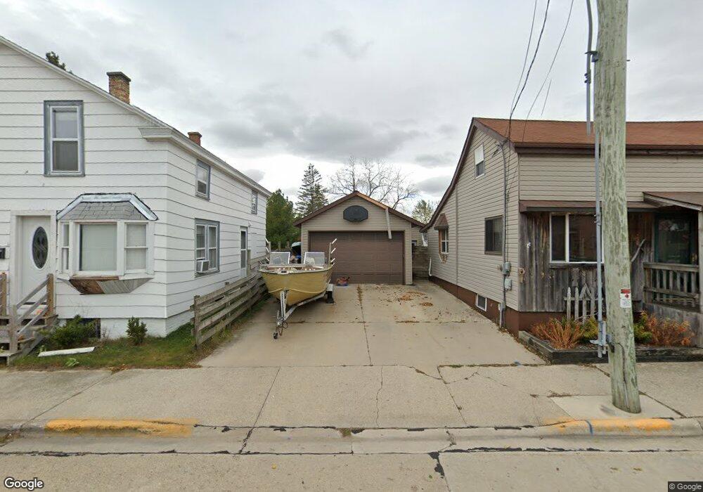 1118 Madison St, Two Rivers, WI 54241 - photo 1